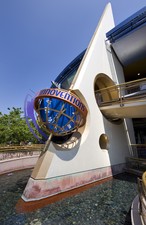 30_-_Innoventions_Exterior-thumb.jpg