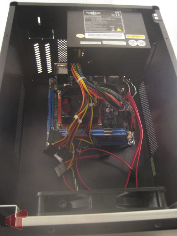 Array R2 Mini-ITX NAS Case, Black, with 300W SFX PSU