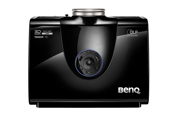 BenQ W7500 Top PR Shot